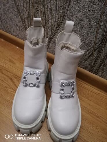 botlar: Ölçü: 38, İşlənmiş — 6