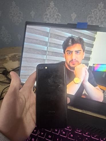 noutbuklar islenmis: IPhone 7, 32 GB, Jet Black, Barmaq izi — 2