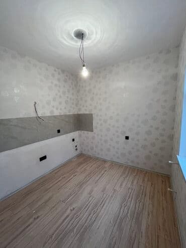 Информатика: Şəhər daxili həyət evi - Həyətyanı sahəsi: daşla döşənmiş geniş — 5