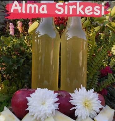 tut sirkesinin hazirlanmasi: Məhsul: Alma Sirkəsi Təsvir: - Təmiz, şəffaf şüşə butulkalarda ev — 1