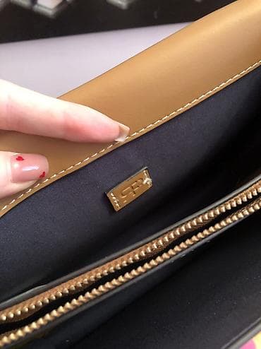 Другая женская одежда: Бренд Parfois Вместительная, компактная Сумка покупала в моле в — 8