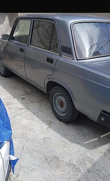 daewoo damas satilir: VAZ 2107, boz rəng, sedan kuzov Xüsusiyyətlər: -İli 2011 - Klassik — 3