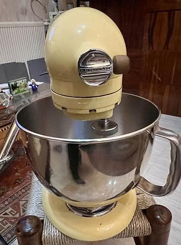 ucuz manitor: KitchenAid Artisan Mikser (ABŞ istehsalı) – 350 AZN Şəxsi istifadəmdə — 2