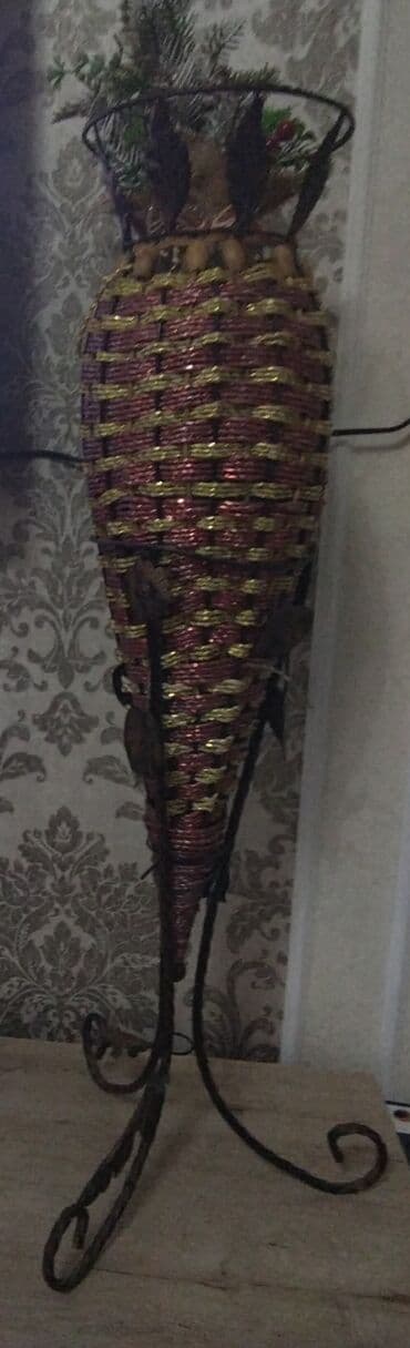 qara profil şəkilləri: Vazalar — 1