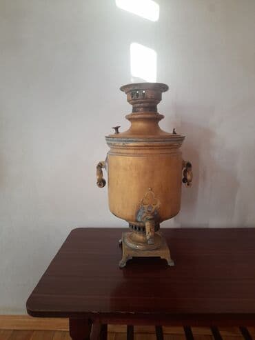 avtomatik qapı qolları: Salam. 1870 ci ilin samovardır. Василия Степановича Баташев — 7