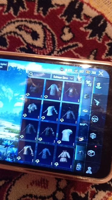 Çantalar: PUBG Mobile hesabı – zəngin kosmetik kolleksiya - Hesabda çoxsaylı — 4