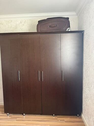 künc dolab: Б/у, Распашной, 4 двери Прямой шкаф, Гардеробный шкаф, Азербайджан — 1