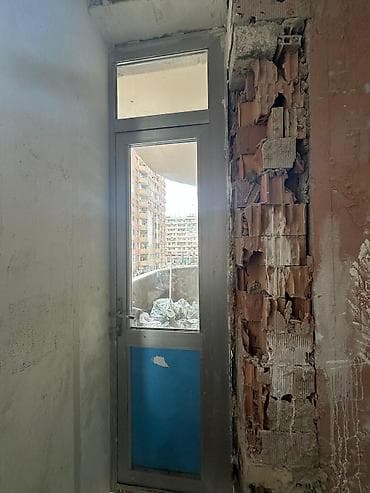 PVC balkon qapısı və yuxarı transom pəncərə dəsti - Material: boz