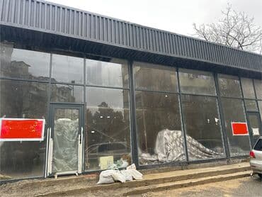 Здания: Kommersiya obyektı – vitrinli, geniş sahəli ticarət/ 117 kv.m 2 faza — 8