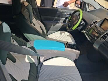 турбо аз подержанные автомобили таеота приюс аренд: Toyota Prius Hybrid – gümüşü/yaşıl rəngli liftback Xüsusiyyətlər: - — 6