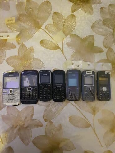 Nokia 8 Sirocco, < 2 GB Memory Capacity, rəng - Boz, Düyməli lalafo.az -da Nokia 8 Sirocco, < 2 GB Memory Capacity, rəng - Boz, Düyməli