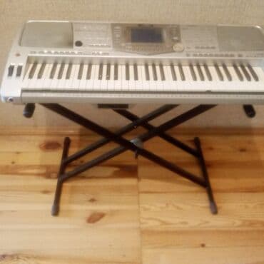 qab qaşiq: Синтезатор, Korg — 10