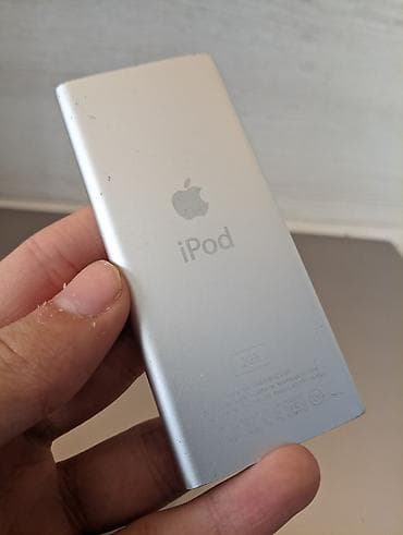 mini səs yazan: Salam her vaxtiniz xeyir Apple iPod nano (2-ci nəsil) – 2 GB, gümüş — 2