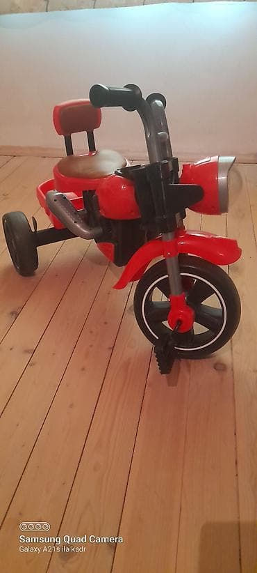 Elektrik velosipedlər: Uşaq üçtəkərli pedallı motosiklet - Rəng: qırmızı-qara - Pedallı — 2