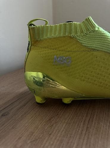 Butslar: Butslar Adidas, Ölçü: 42, İşlənmiş — 4