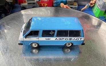İdman və hobbi: Коллекционная модель RAF-2203 AEROFLOT blue white 1978 Deagostini — 1