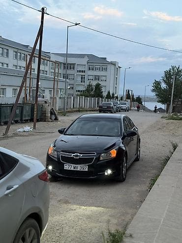mersedes qapi: Chevrolet Cruze: 1.4 l | 280000 km Sedan — 1