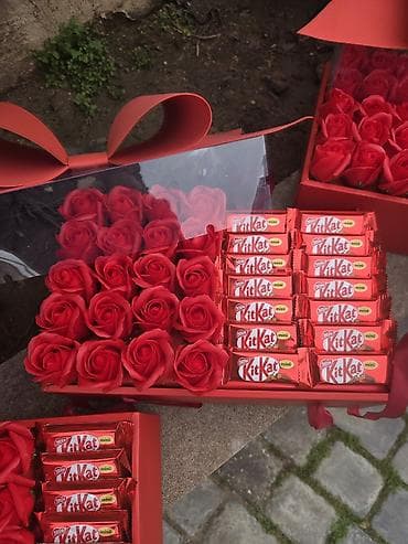 canli urek sekilleri: Hədiyyə qutuları – gül və şokolad kompozisiyaları - Düzbucaqlı — 1