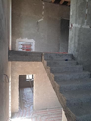avto qaraj az: Mərdəkan 5 otaqlı, 240 kv. m, Təmirsiz — 8