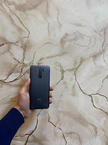 iphone se 2020: Redmi 9, 64 GB — 1