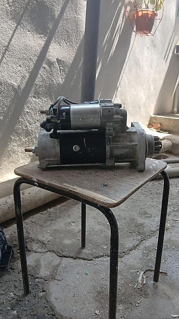 traktor 892: Starter (starter motor) – ağır yük kommersiya nəqliyyatı üçün - 24V — 2