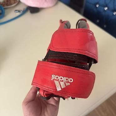 boks geyimleri: Boks üçün qoruyucu dəst və məşq ləvazimatları Tərkib: - AIBA təsdiqli — 8