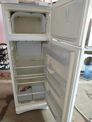 Indesit iki qapılı soyuducu - Brend/model: Indesit (üstdə dondurucu — 2