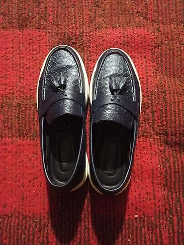 TƏZƏ AYAQQABI RAZMER42