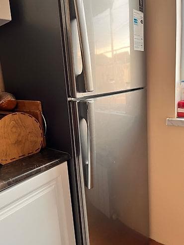 samovar satisi: İşlənmiş 2 qapılı Samsung Soyuducu Satılır, rəng - Gümüşü — 2