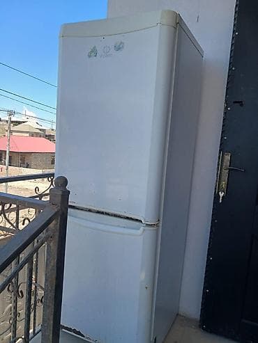 panel cit: 2 qapılı Indesit Soyuducu Satılır, rəng - Ağ — 3