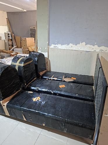 Qablaşdırılmış reklam/işıqlandırma stendi Məhsul təsviri: - Təkərli — 3