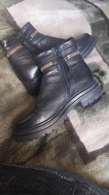 Botinka və botilyonlar: Ölçü: 36, rəng - Qara, Yeni — 2