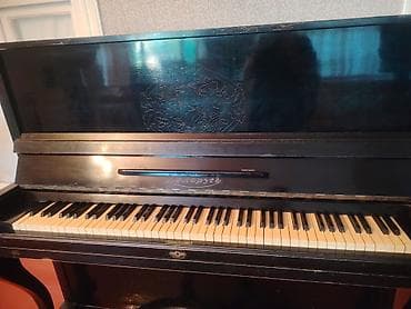 piano kuban: Pianino. Belarus. qara rengdedir. islekdir, sadece köklenmelidir — 2