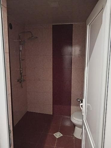 Həyət evləri və villaların satışı: 3 otaqlı, 106 kv. m, Orta təmir — 4