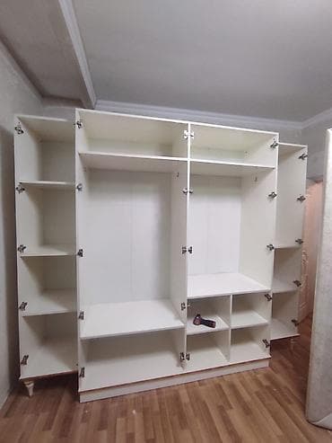 nerj su ceni: İşlənmiş, 6 qapı, Güzgülü, Ağ, Açılan, Düz dolab — 2