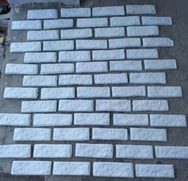 kafel metlaq ucuz: Ağ və boz rənglərdə, müxtəlif formalı daşlardan ibarət üzlük — 2