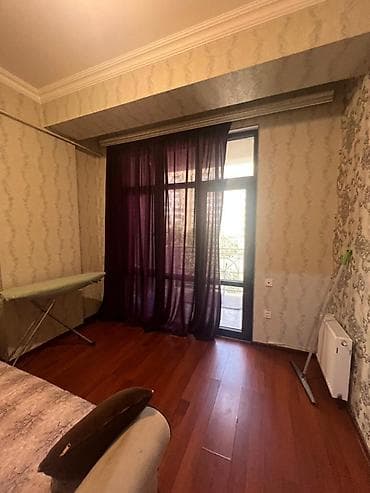 ev menzil: Tibb Universiteti yaxınlığı, Nərgiz Klinikasının yanında Bravonun — 3