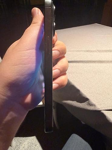 iphone 16 pro 2 el: IPhone 15 Pro, 256 GB, Qara — 4