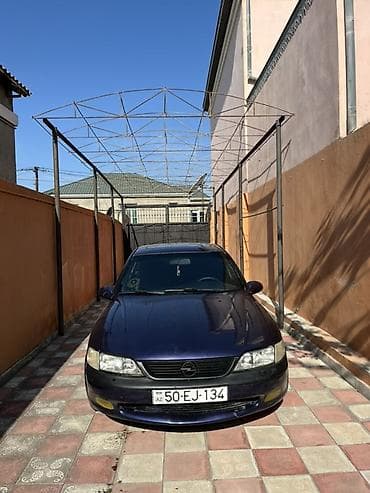 cruze ehtiyat hissələri: Opel Vectra sedan – tünd mavi rəng. - Kuzov: 4 qapılı sedan, ön və — 4