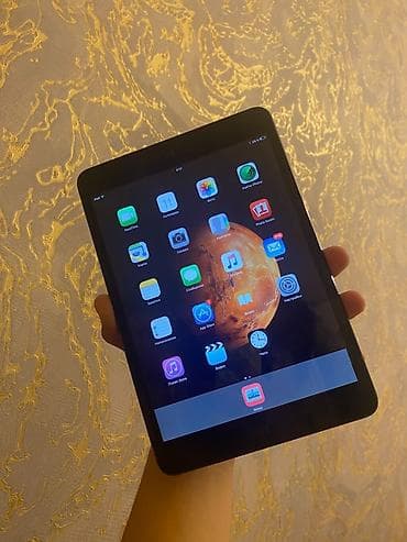 mini tablet: Apple iPad mini (qara/space gray) - 7.9 düym ekran, kompakt və yüngül — 1