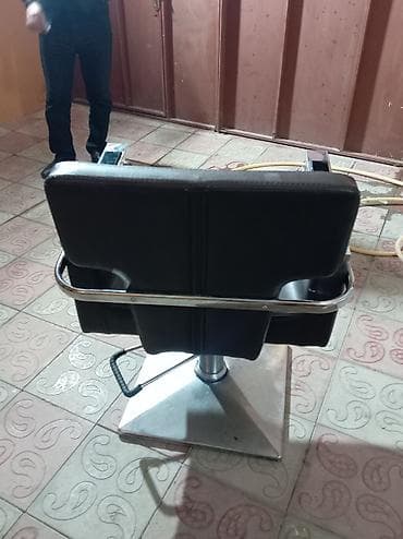 ber ber ustolu: Saş kəsimi kreslosu — 6