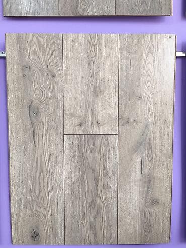 laminat mebel: Laminat döşəmə paneli – palıd naxışlı, açıq-boz/bej tonlarında - — 1