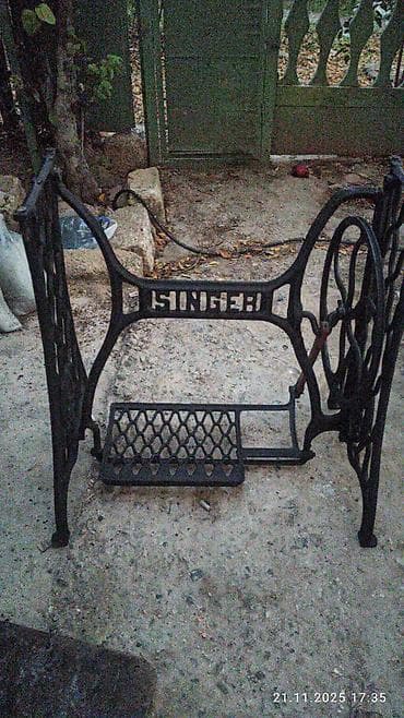 demir masinlar: Məhsul: Singer pedal mexanizmi və dəmir altlıq (tikiş maşını üçün) — 1