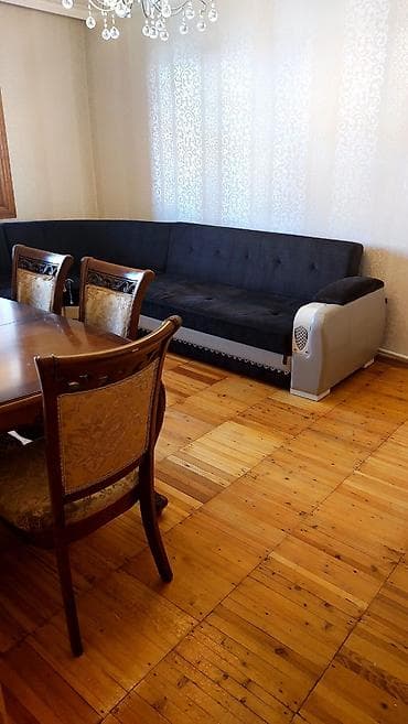 kireditle heyet evleri: 48 çi meh 3otaqlı evin 2 otağı kiraye verilir içi əşyalı evdi 370 — 1