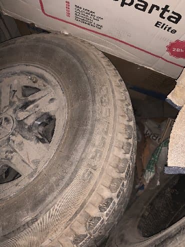 r15 disk teker: 5 bolt r15 disk teker satilir . Mercedes modeline daha uygundur. Cati — 2