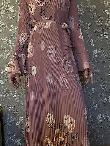 Gül naxışlı uzun paltar - Rəng: toz-çəhrayı (dusty rose) tonlarında - — 2