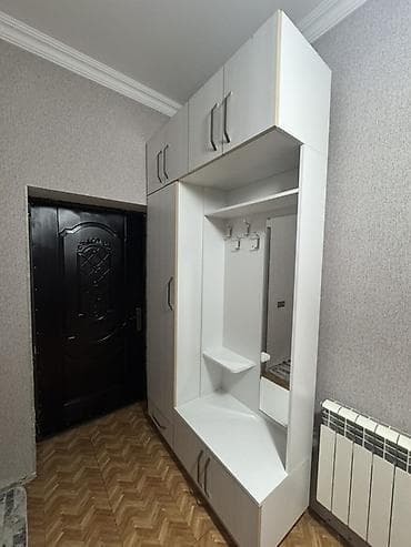 4 двери, С зеркалом, Серый, Распашной, Прямой шкаф