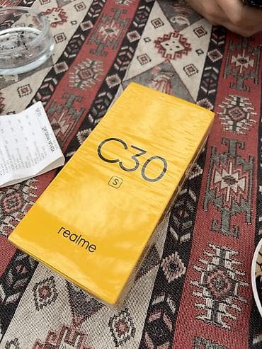 iphone se kreditle: Realme C30s — 6