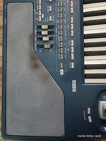 CD, DVD диски и кассеты: Синтезатор, Korg, Б/у — 9