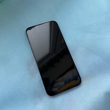 kamer: IPhone 13, 128 GB, Qara, Face ID — 2